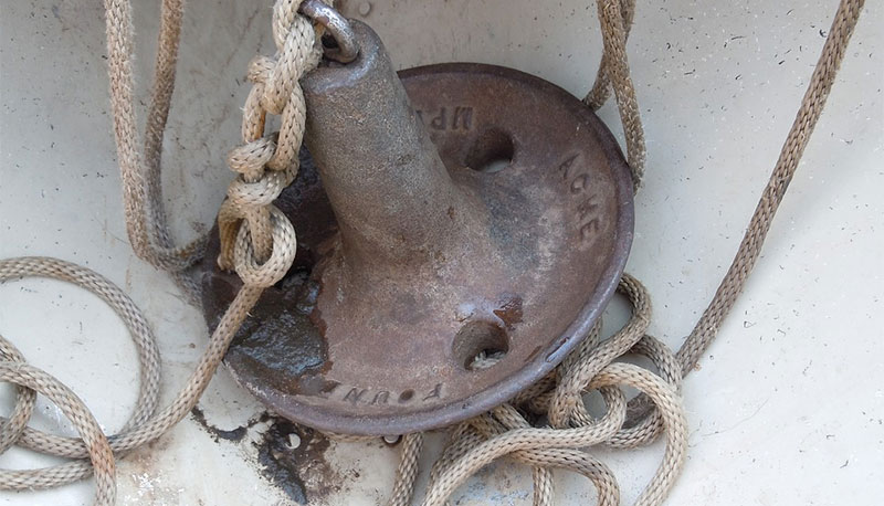grapnel boat anchor